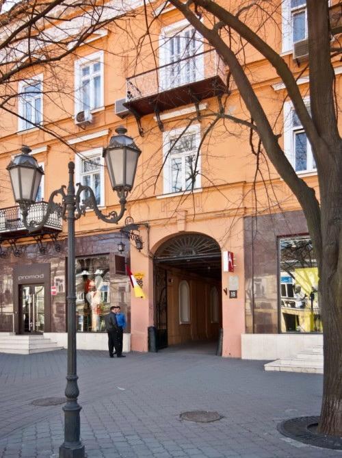 New Vip Aparts Deribasovskaia Odessa Eksteriør bilde